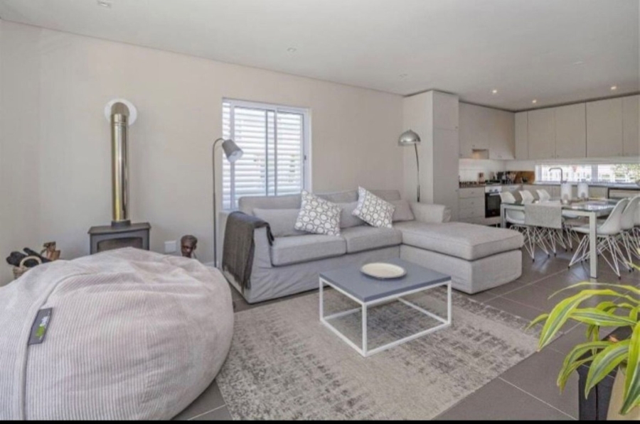 3 Bedroom Property for Sale in Somerset Lakes Western Cape